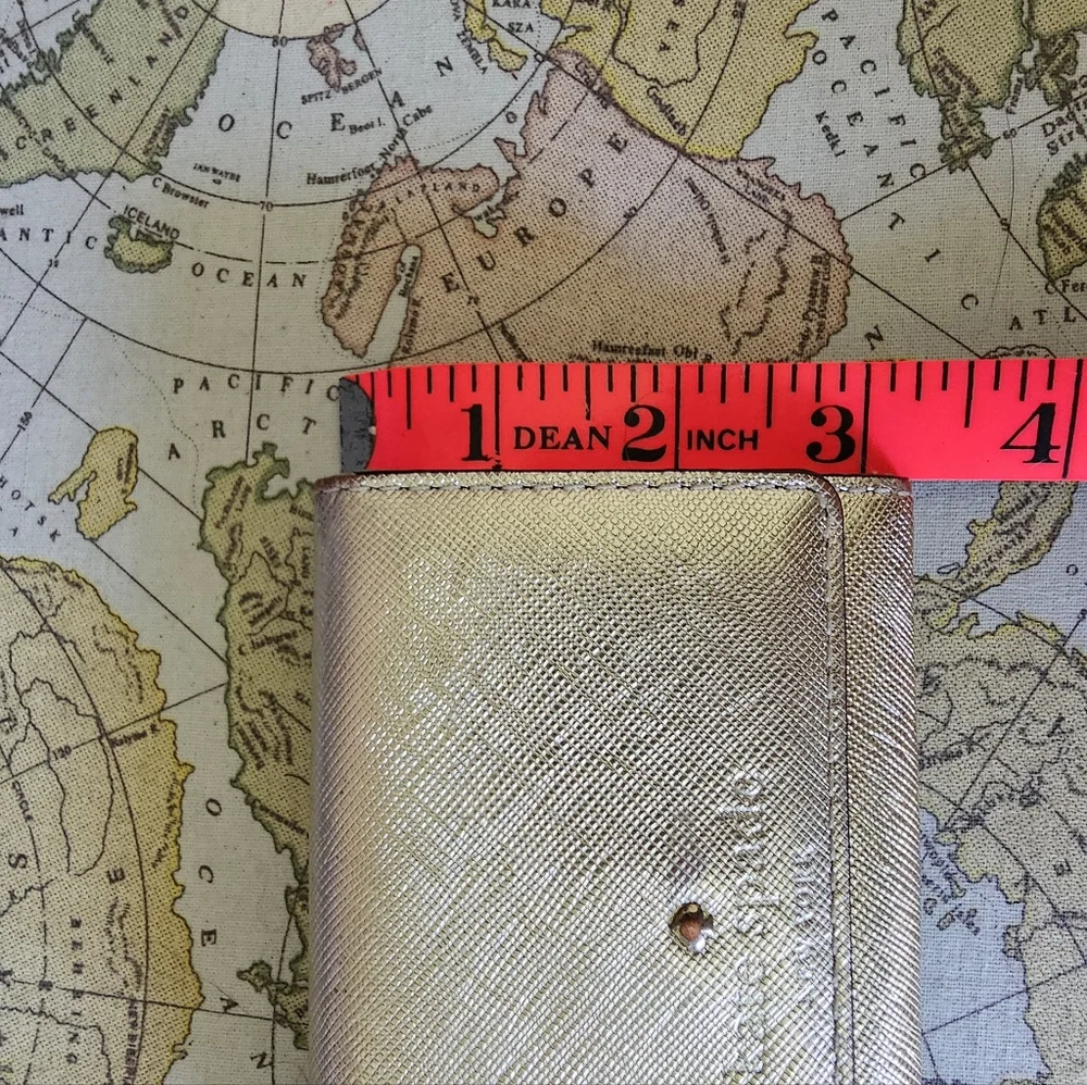Kate Spade ♠️ little golden wallet‎